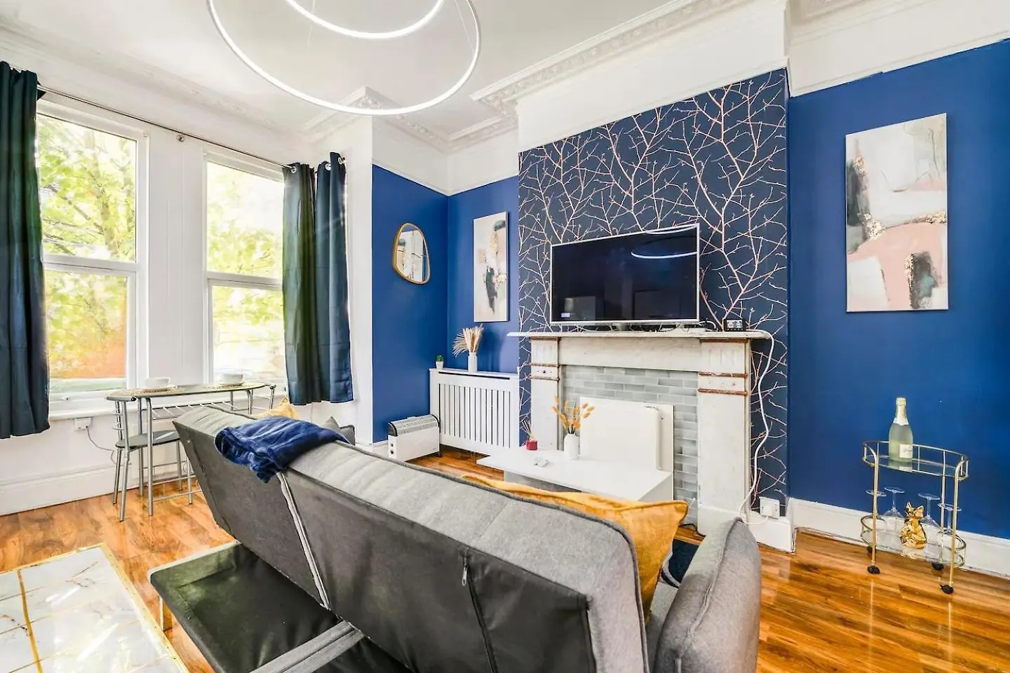 Summer Offer! Cozy 1-Bedroom Apartment In Southampton Centre