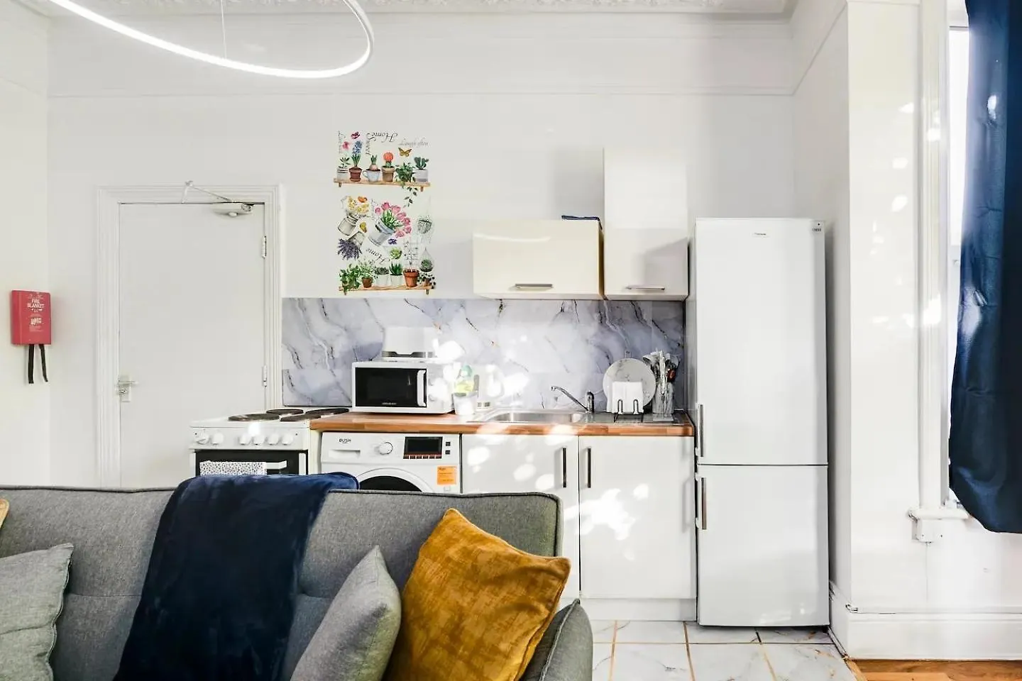 Summer Offer! Cozy 1-Bedroom Apartment In Southampton Centre 0*,